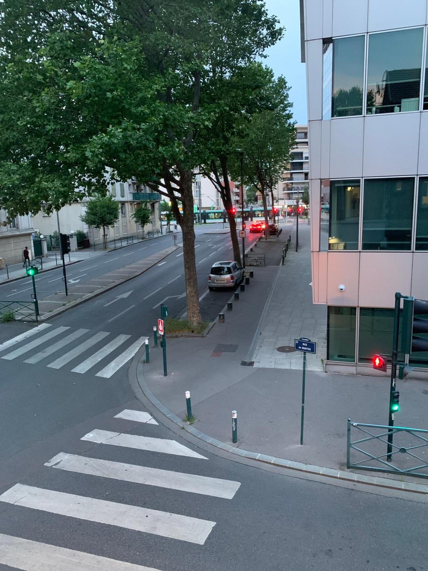 Hotel La Defense Bois-Colombes Eksteriør billede